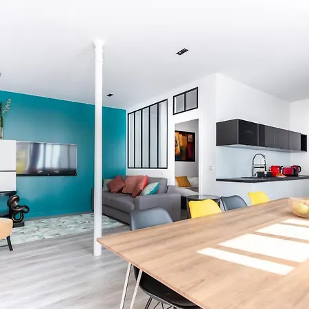Daire Brand New Apartment- Bastille District
